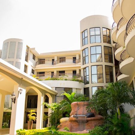 Constellation Hotel Puerto Príncipe Exterior foto